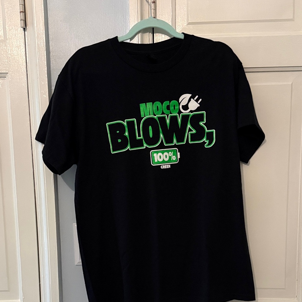 MOCO BLOWS black Graphic T-Shirt with Green Print. MOCO BLOWS – 100% GREEN
